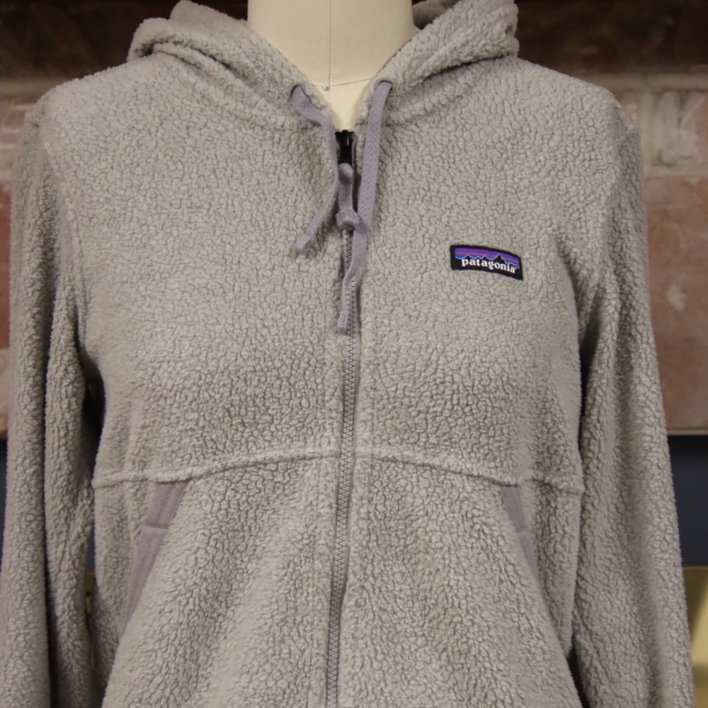 Women’s Patagonia Shearling Fleece Hoodie – Size Small -- Salt Gray